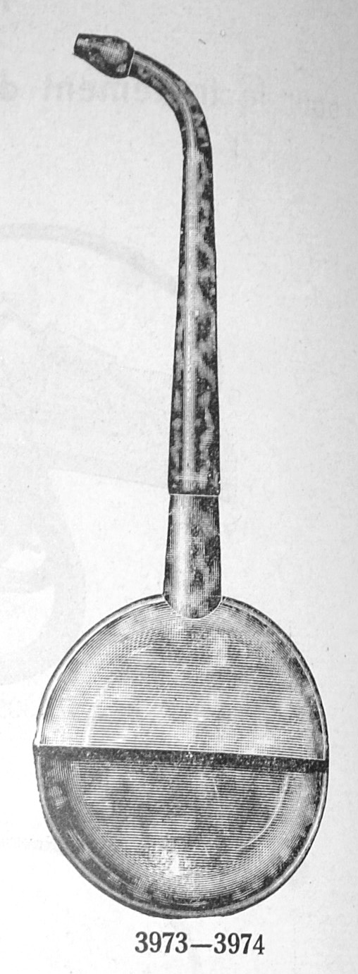 overall view of ear trumpet