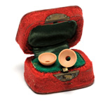horn view of ear trumpet
