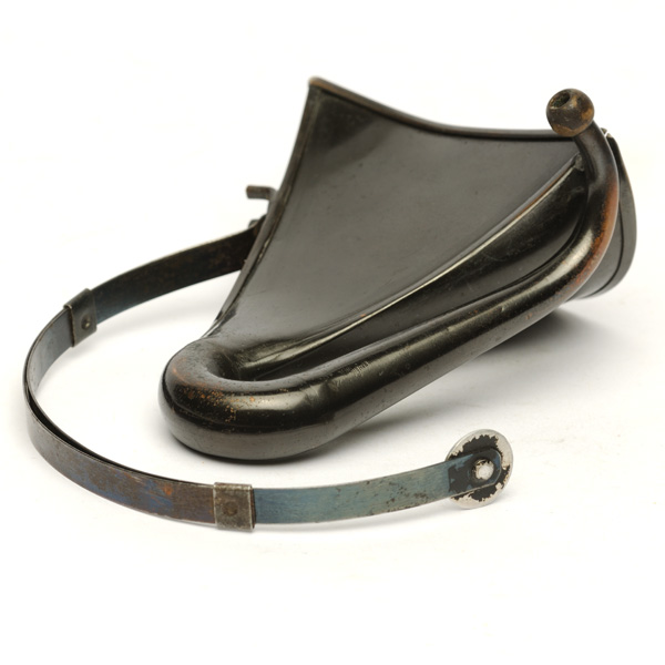 picture shows auricle ear trumpet @ EarTrumpets.co.uk