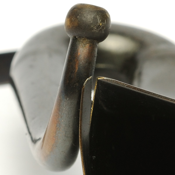 picture shows auricle ear trumpet @ EarTrumpets.co.uk