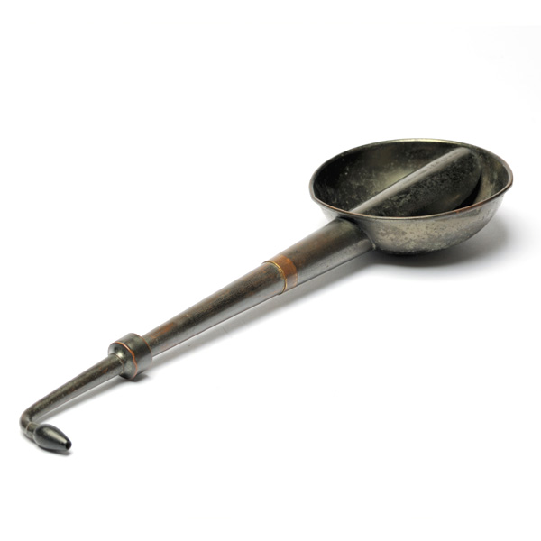 picture shows banjo ear trumpet @ EarTrumpets.co.uk