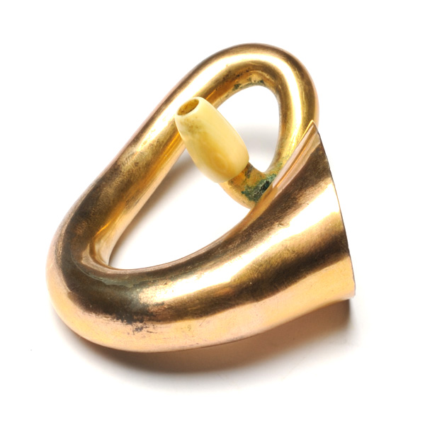 picture shows auricle ear trumpet @ EarTrumpets.co.uk